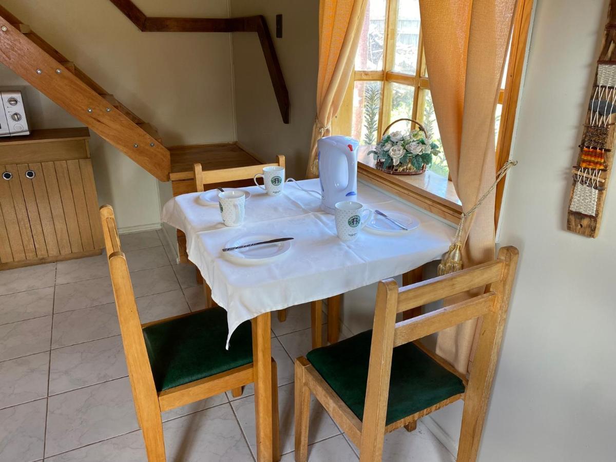 Hostal Los Pioneros Puerto Natales Eksteriør billede