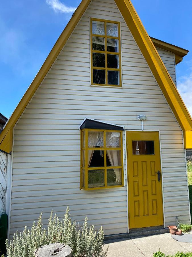 Hostal Los Pioneros Puerto Natales Eksteriør billede