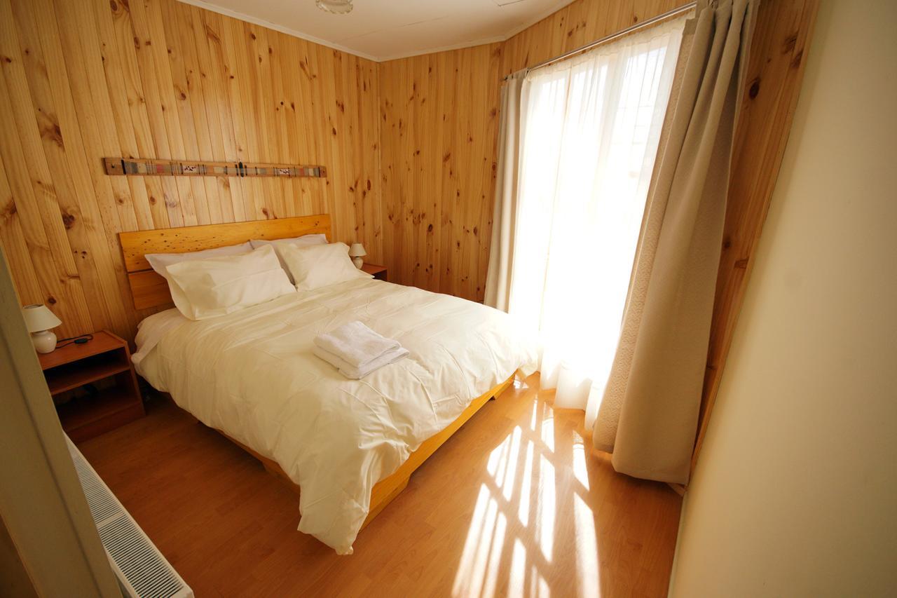 Hostal Los Pioneros Puerto Natales Eksteriør billede