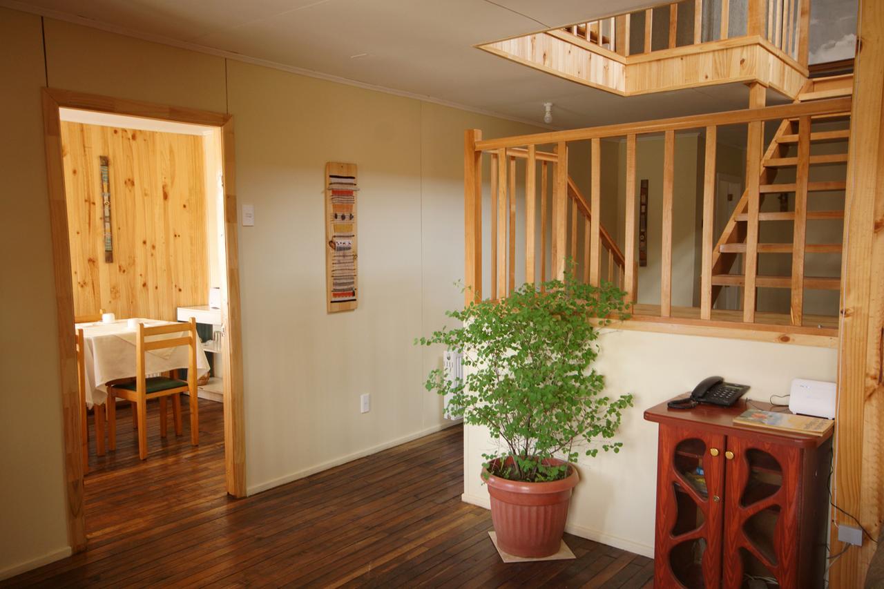 Hostal Los Pioneros Puerto Natales Eksteriør billede