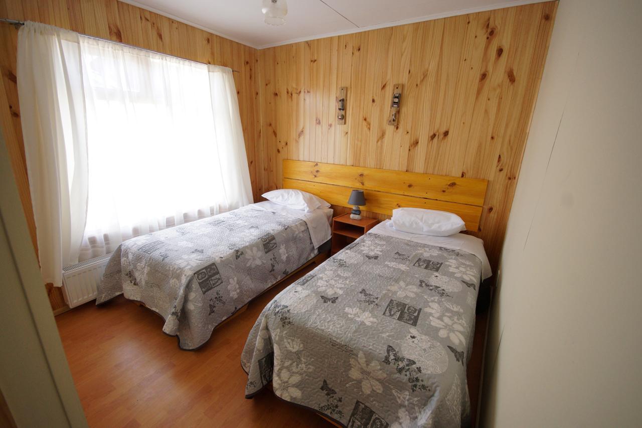 Hostal Los Pioneros Puerto Natales Eksteriør billede