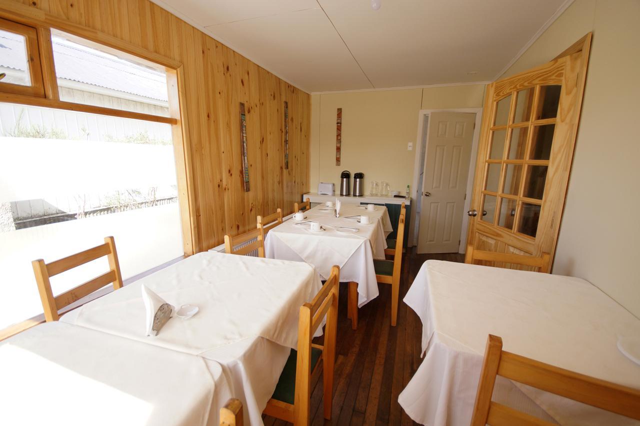 Hostal Los Pioneros Puerto Natales Eksteriør billede