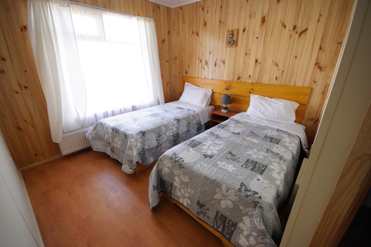 Hostal Los Pioneros Puerto Natales Eksteriør billede