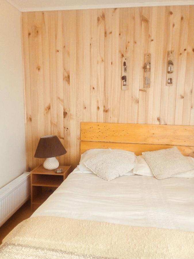 Hostal Los Pioneros Puerto Natales Eksteriør billede