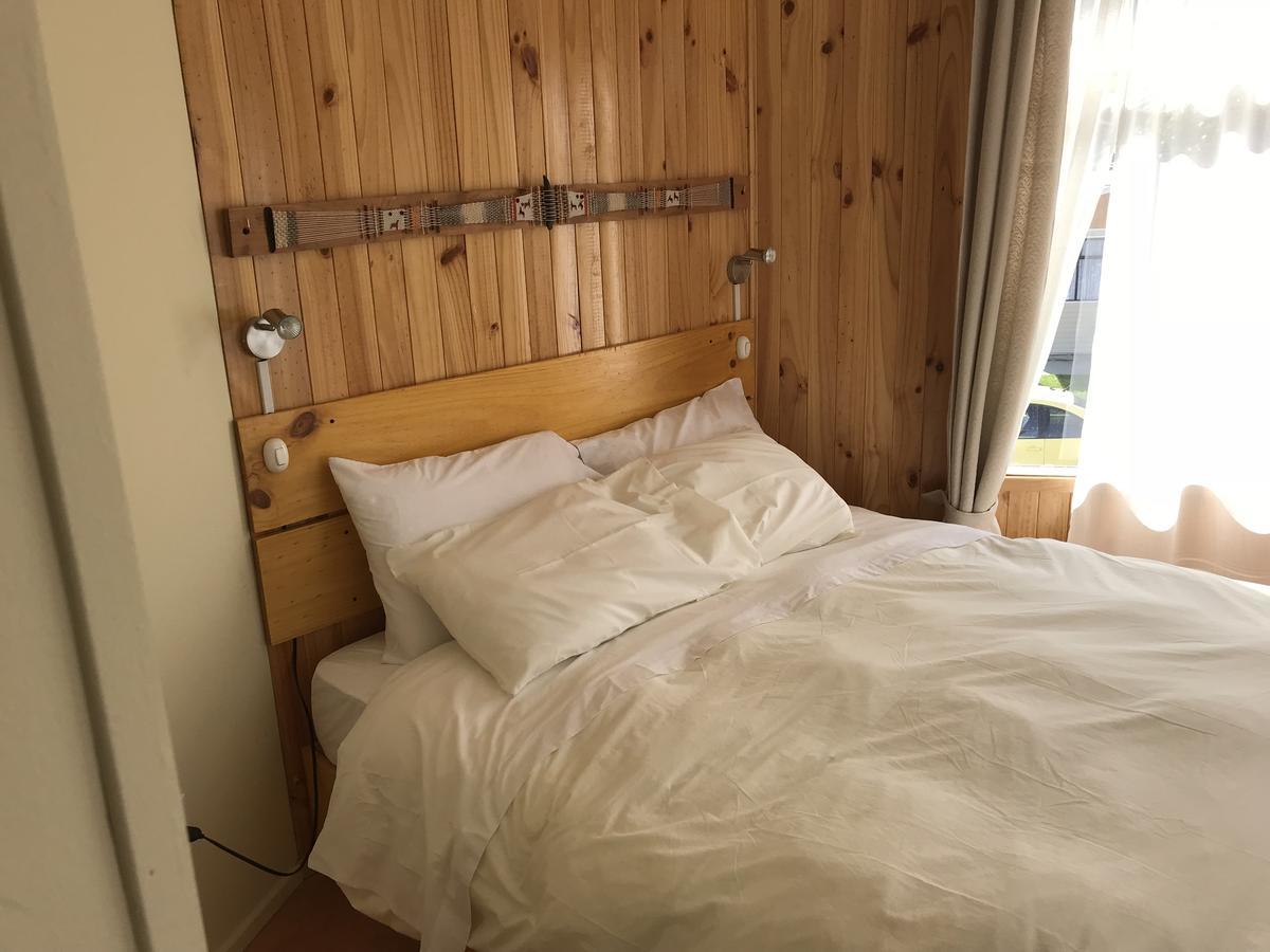 Hostal Los Pioneros Puerto Natales Eksteriør billede